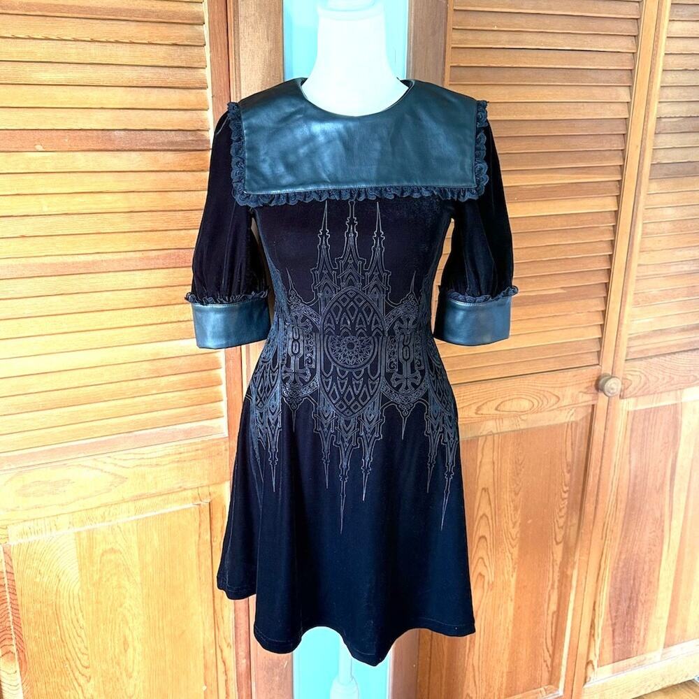 Killstar Gothic Victorian Black Velvet Faux Leather Collar Castle Dress XS